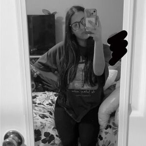 Meet your Posher, Dixie